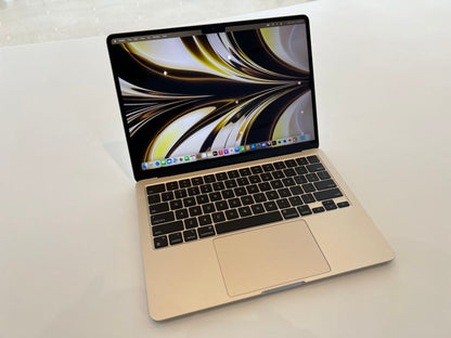 Apple MacBook Air M2 2023 15" | 8-Core GPU | Starlight AMENDED